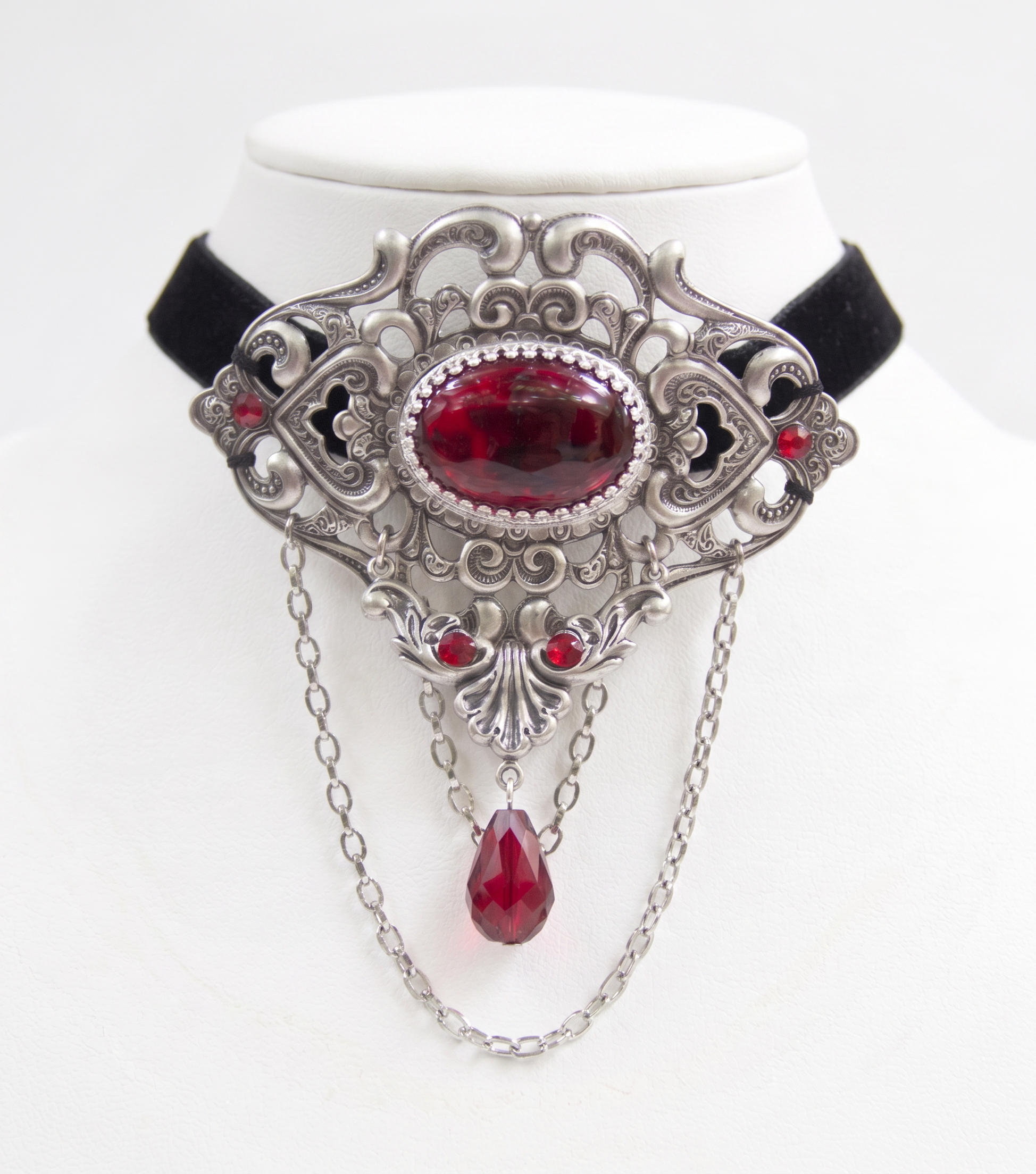 Feronia choker - Image 4