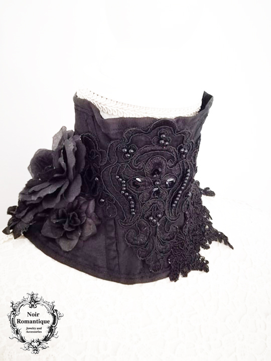 Ophelia neck corset