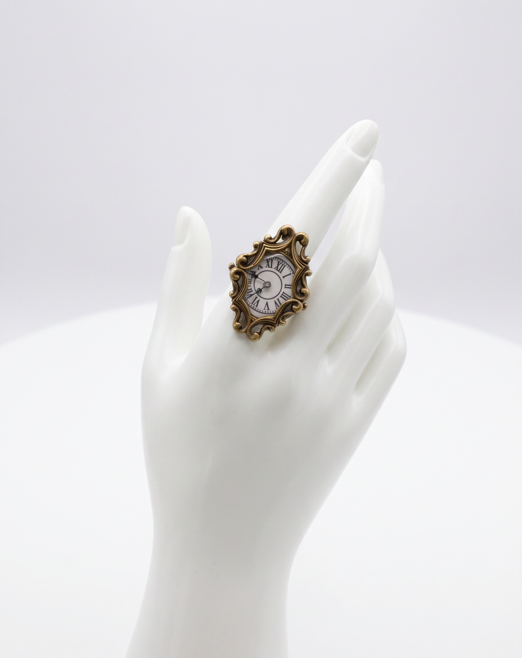 Bronze steampunk ornate decorative clock ring - Image 2