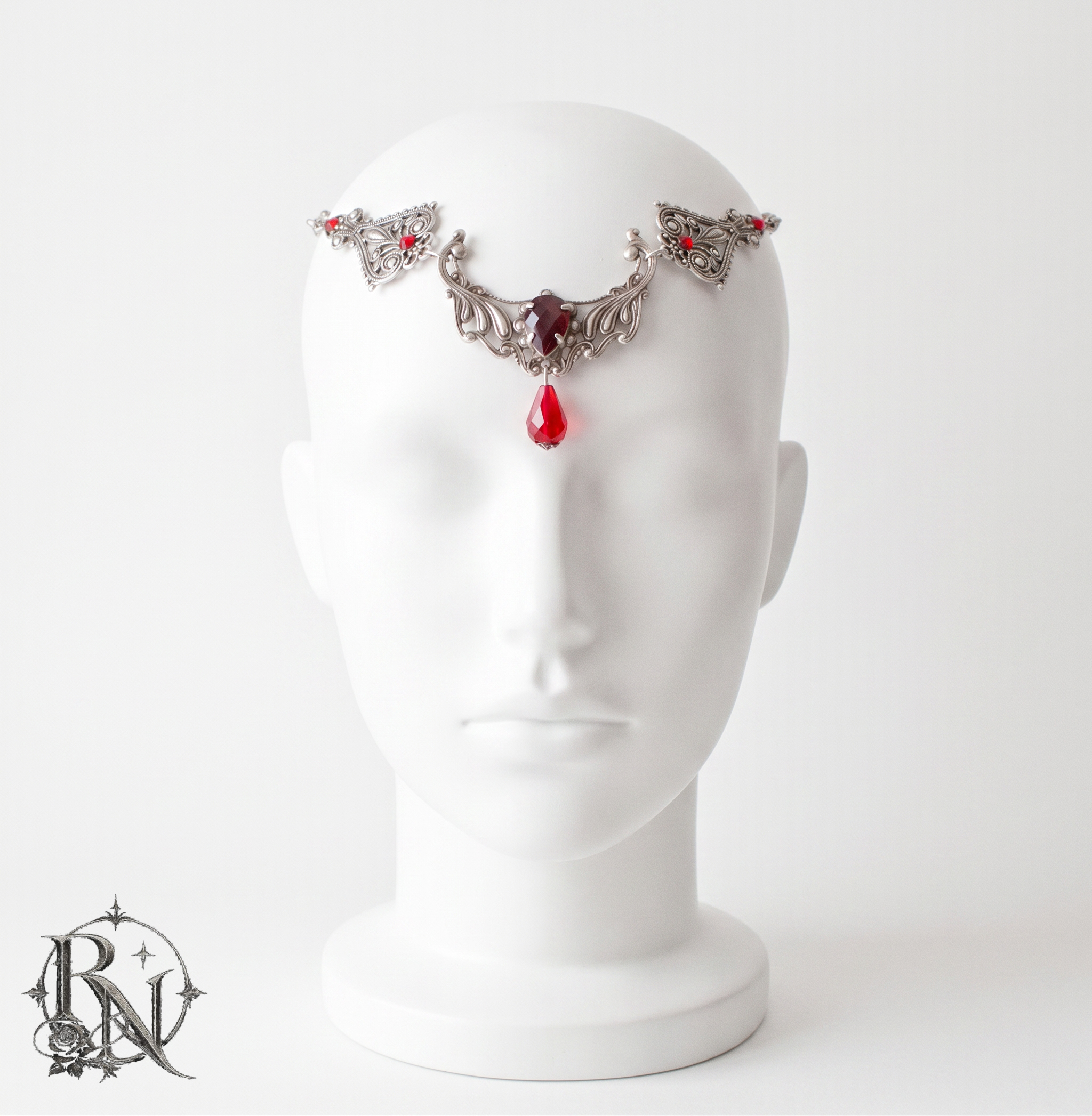 Silver fantasy gothic circlet or necklace with red gems