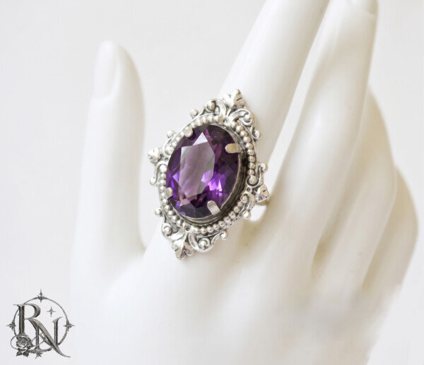 Silver victorian gothic ring with purple gem