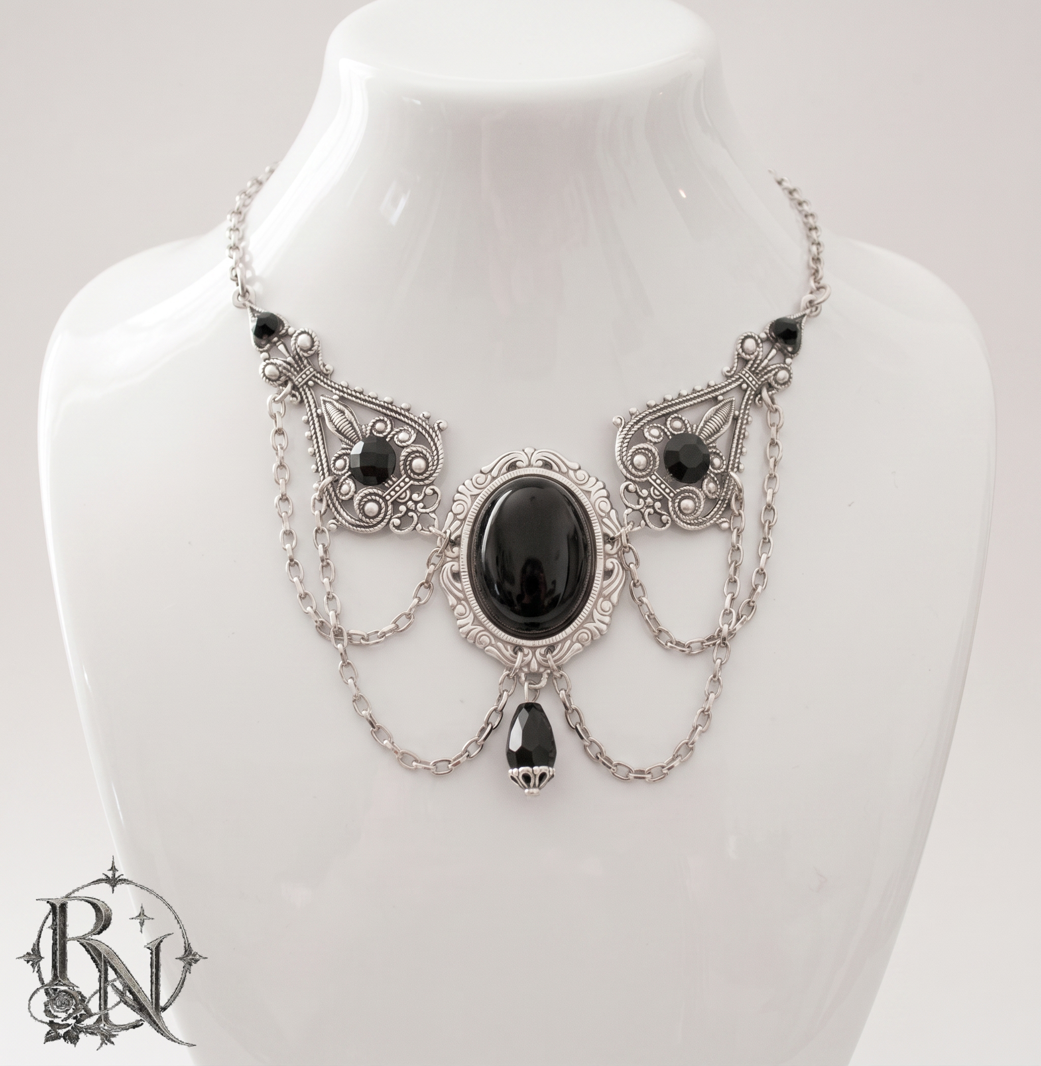 Silver Onyx Victorian Gothic Necklace/Choker with black gem