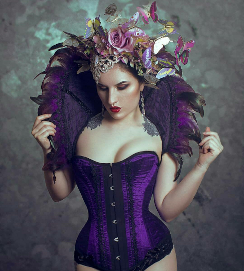 Purple lace and feather gothic collar,shoulderpiece - Image 2