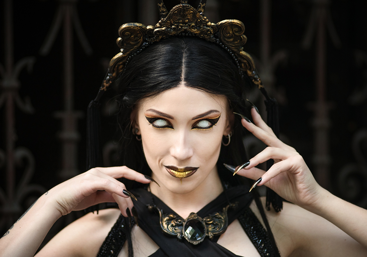 Black baroque resin gothic set of headpiece and necklace-Akasha - Image 4