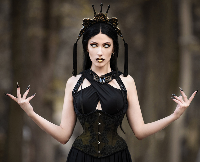Black baroque resin gothic set of headpiece and necklace-Akasha - Image 3