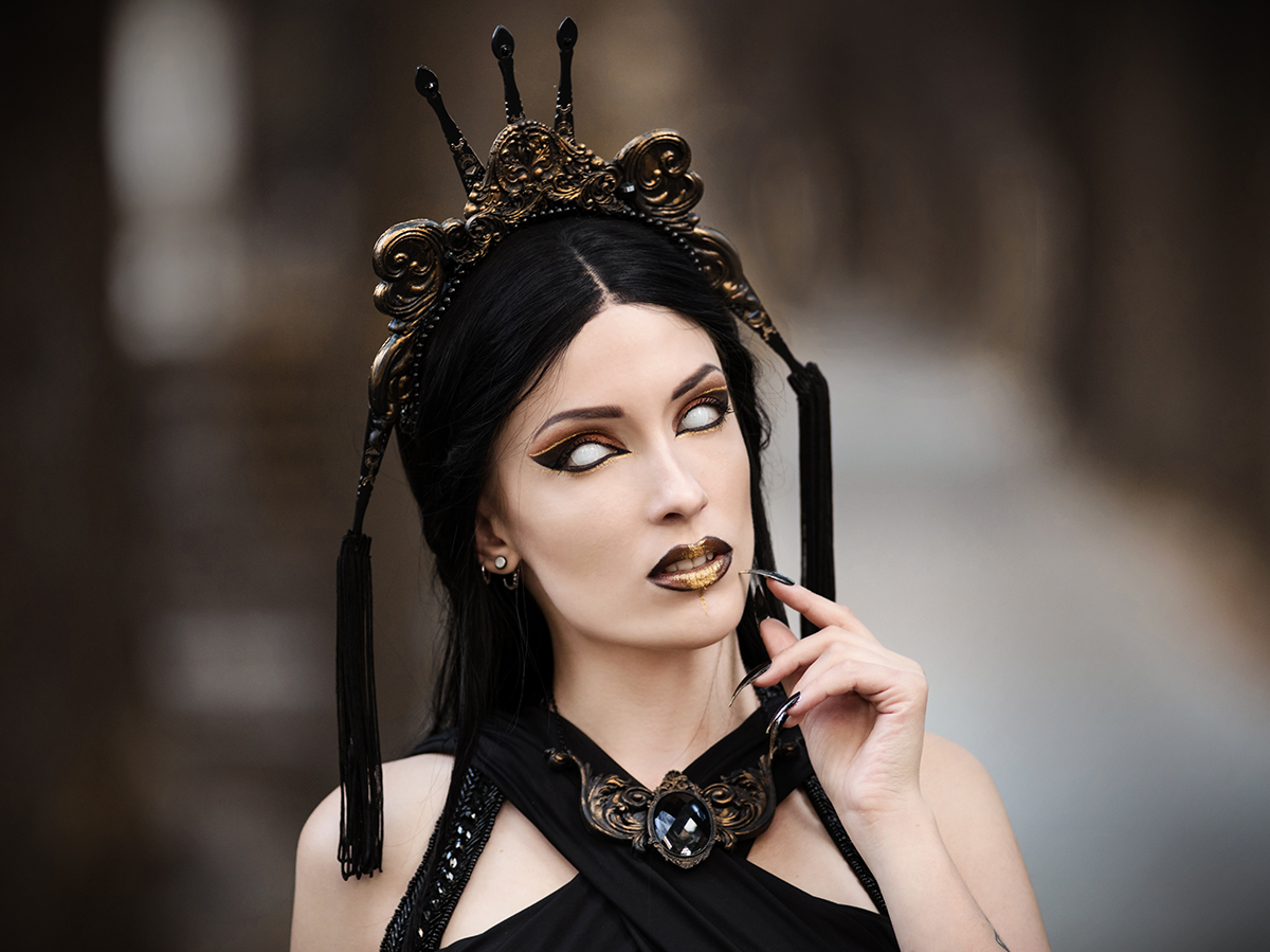 Black baroque resin gothic set of headpiece and necklace-Akasha - Image 2