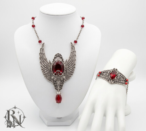 Vampire gothic winged  jewelry set(necklace and bracelet)